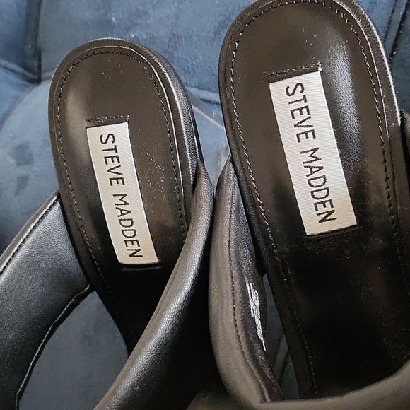 New Steve Madden shoes - Picture 2 of 6